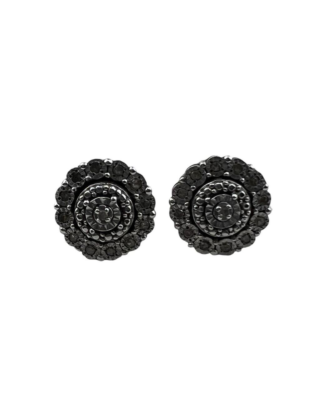 UD Sterling Silver Pierced Earrings Stud Diamond Chip